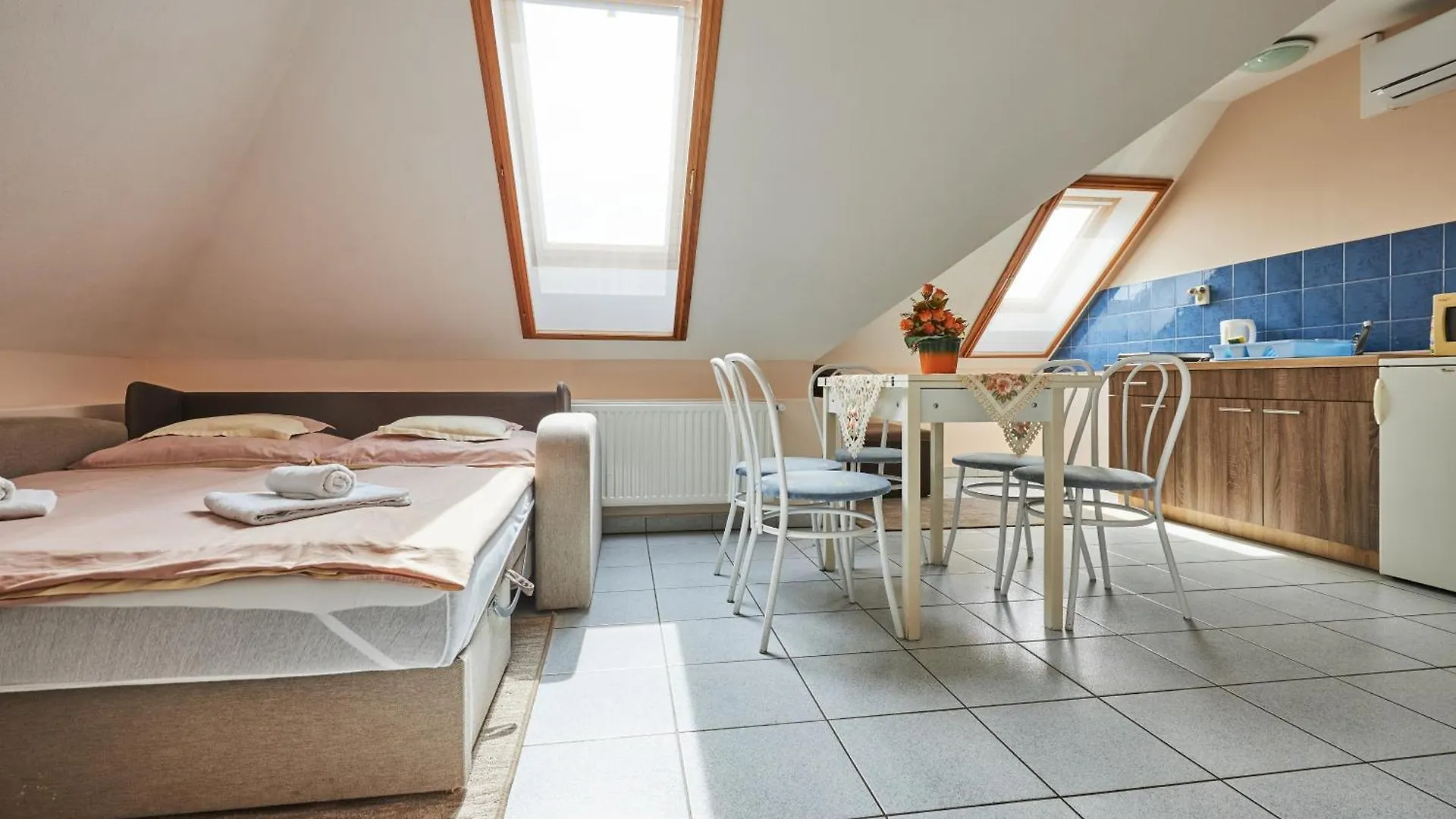 Guest house Ada Apartmanhaz Hajduszoboszlo Hungary