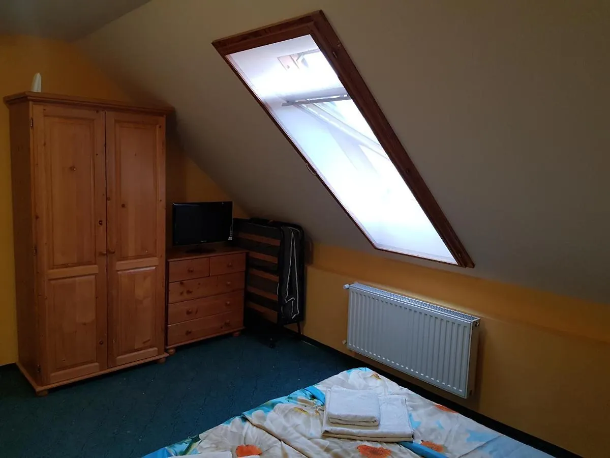 Ada Apartmanhaz Hajduszoboszlo 0*,